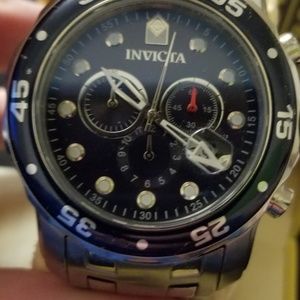 Invicta diver watch